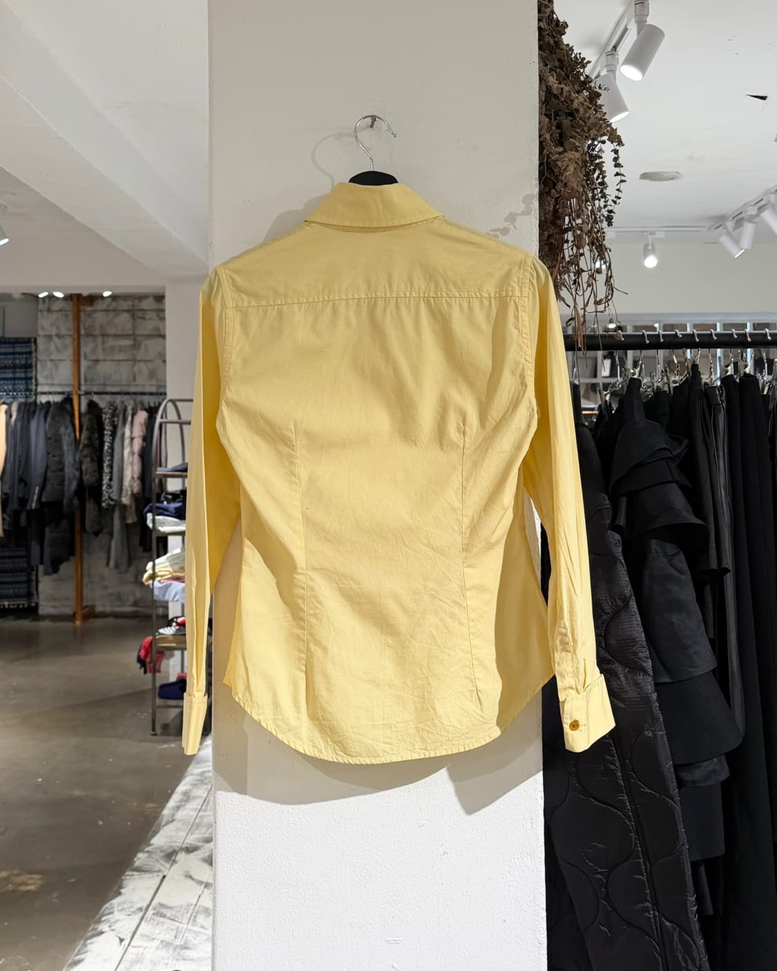 비비안웨스트우드 레드라벨 옐로우 클래식 셔츠 상품이미지6