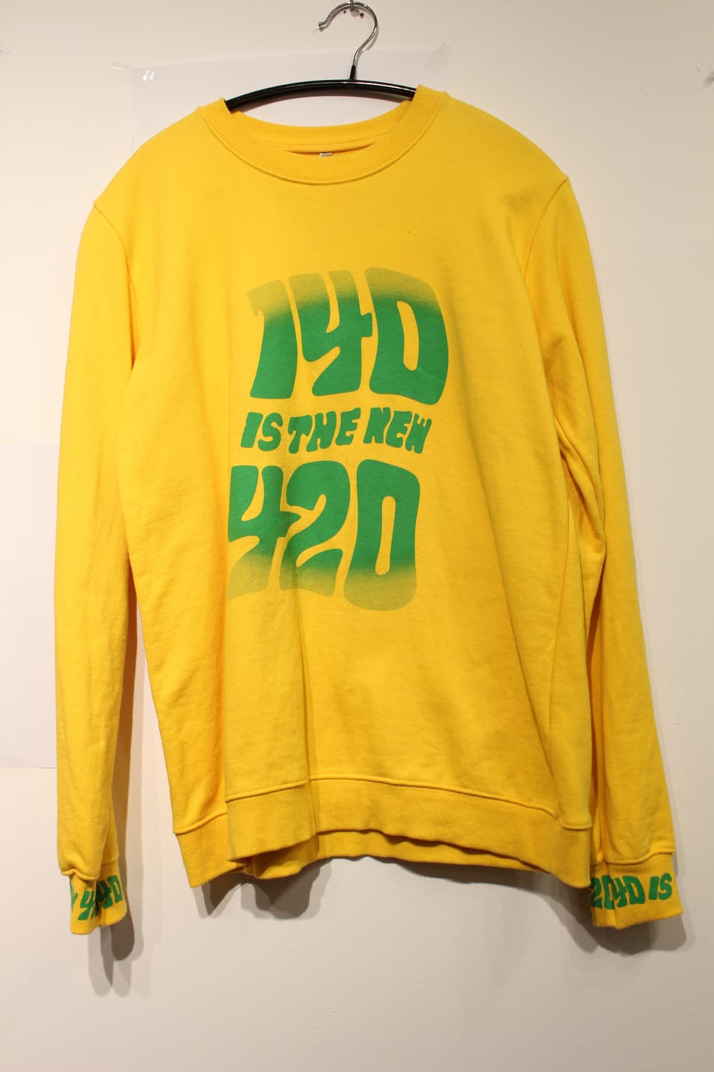 234. 레트로 무드 그래픽 맨투맨 상품이미지1