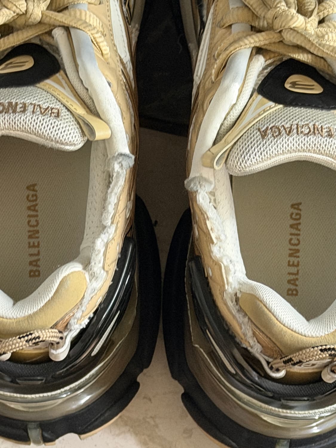 43] 발렌시아가 러너 상품이미지5