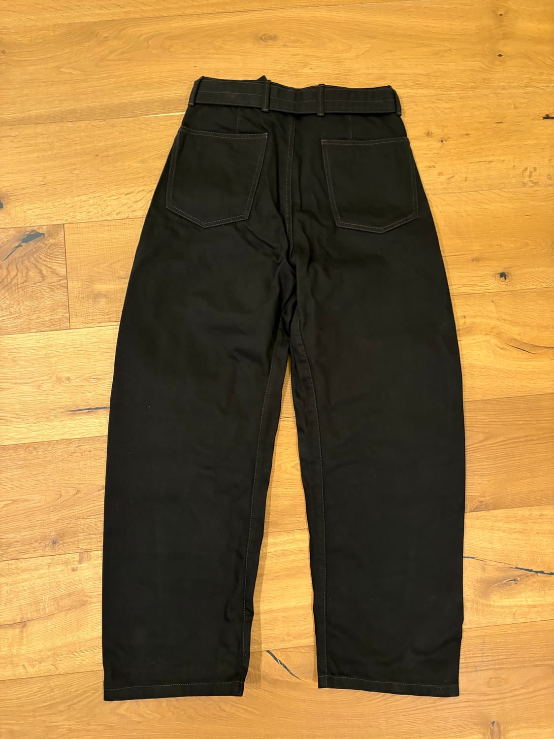 새상품) Lemaire 25FW twisted belted pants 르 상품이미지6