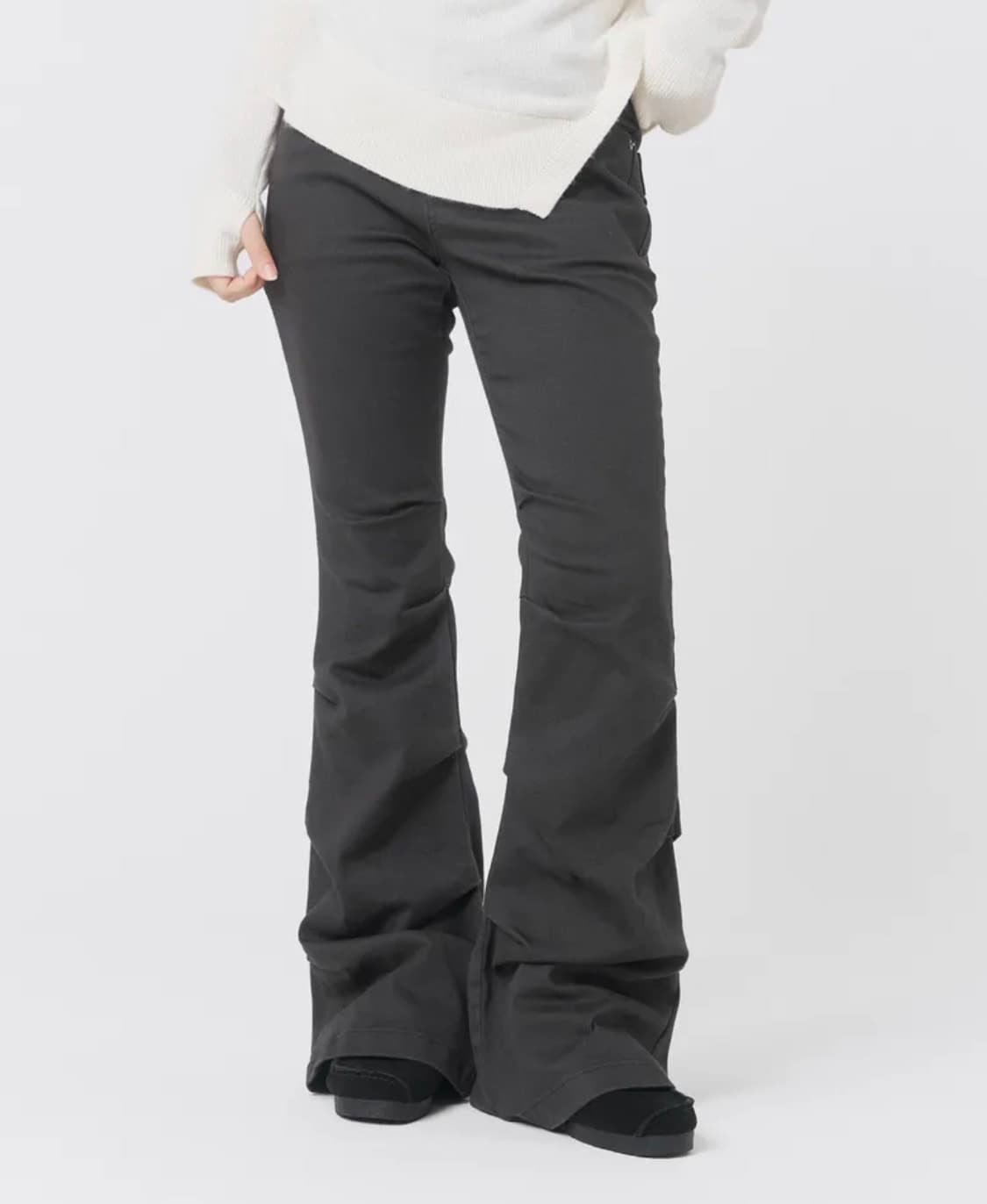 미세키서울 shirring bootscut pants  상품이미지1