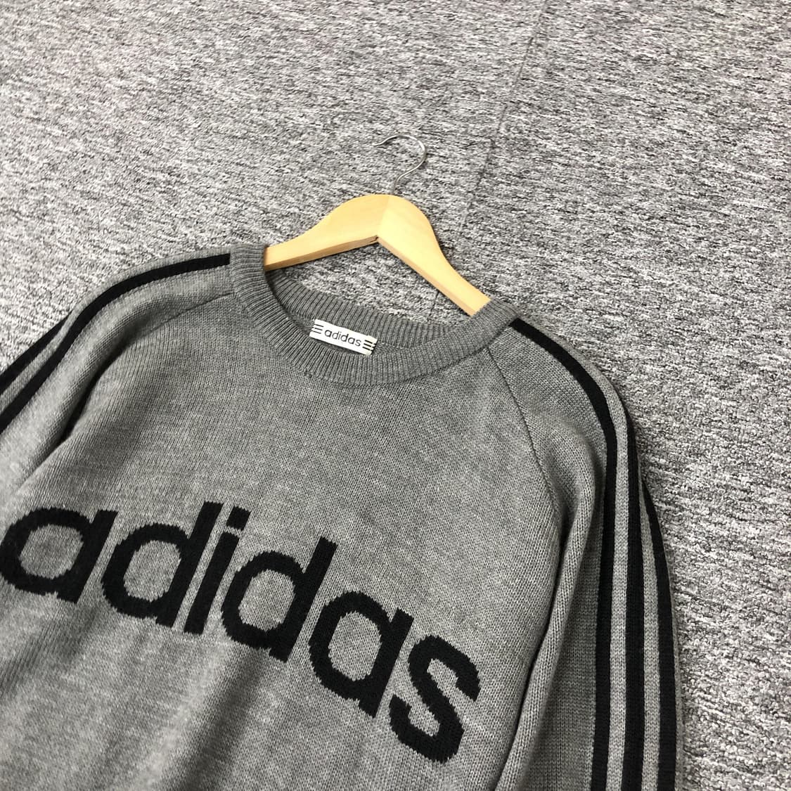 아디다스 정품 올드스쿨 삼섬 니트 그레이 상품이미지3
