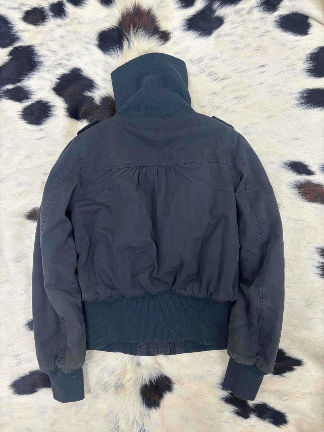 2000s Design Bomber-Fit Crop High Neck S 상품이미지10