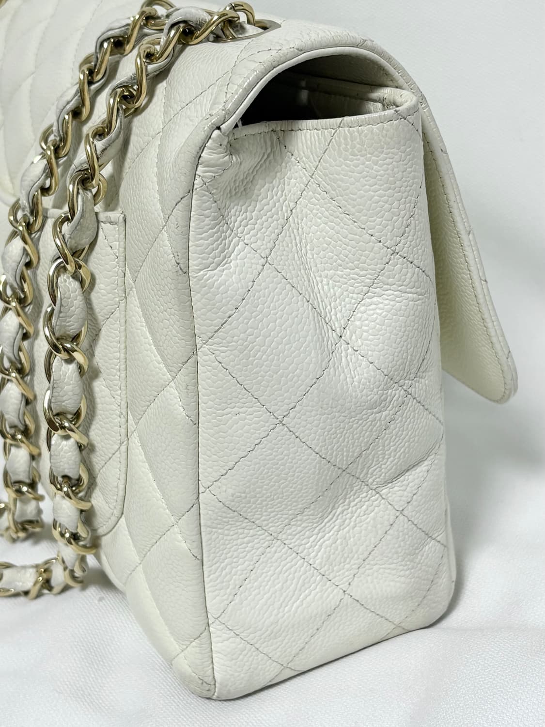 샤넬 클래식 라지 캐비어 화이트 상품이미지6