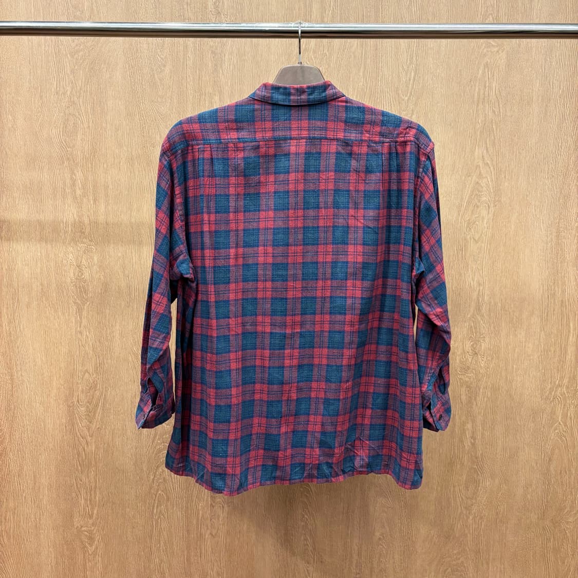 요지 야마모토 카라넥 긴팔 셔츠 일자 체크 패턴 스몰 포켓 디테일 레드 상품이미지3