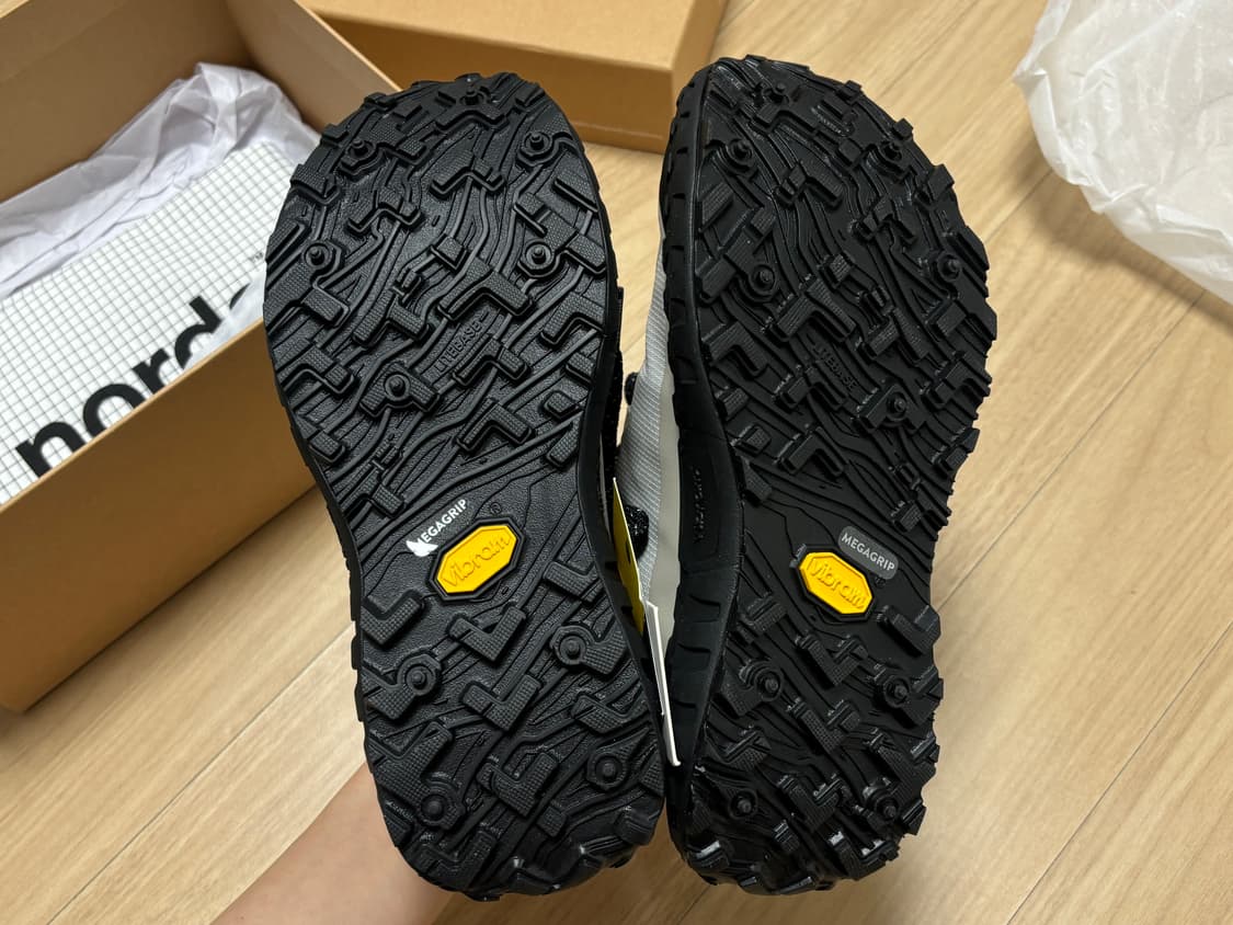 노다 001 A 신더 245 (us 7.5) 새상품 상품이미지6