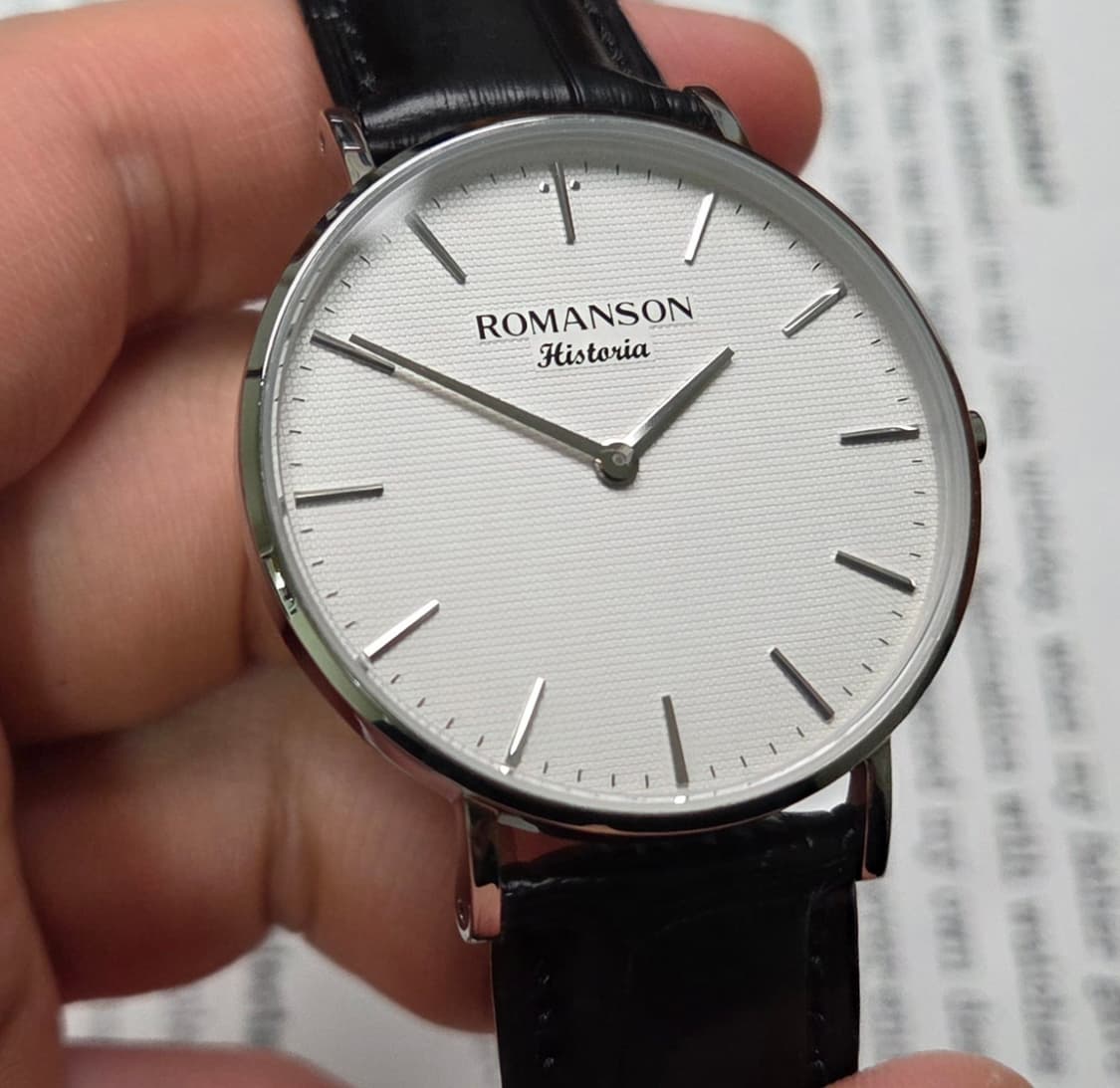 빈티지 로만손 화이트 와플 다이얼 슬림쿼츠 드레스워치 남성용 상품이미지5