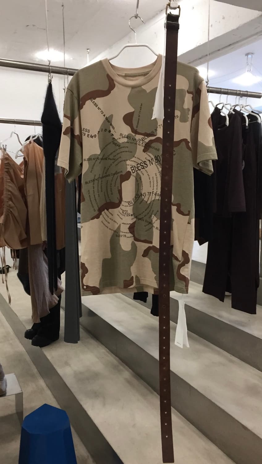 블레스 반팔 상품이미지1