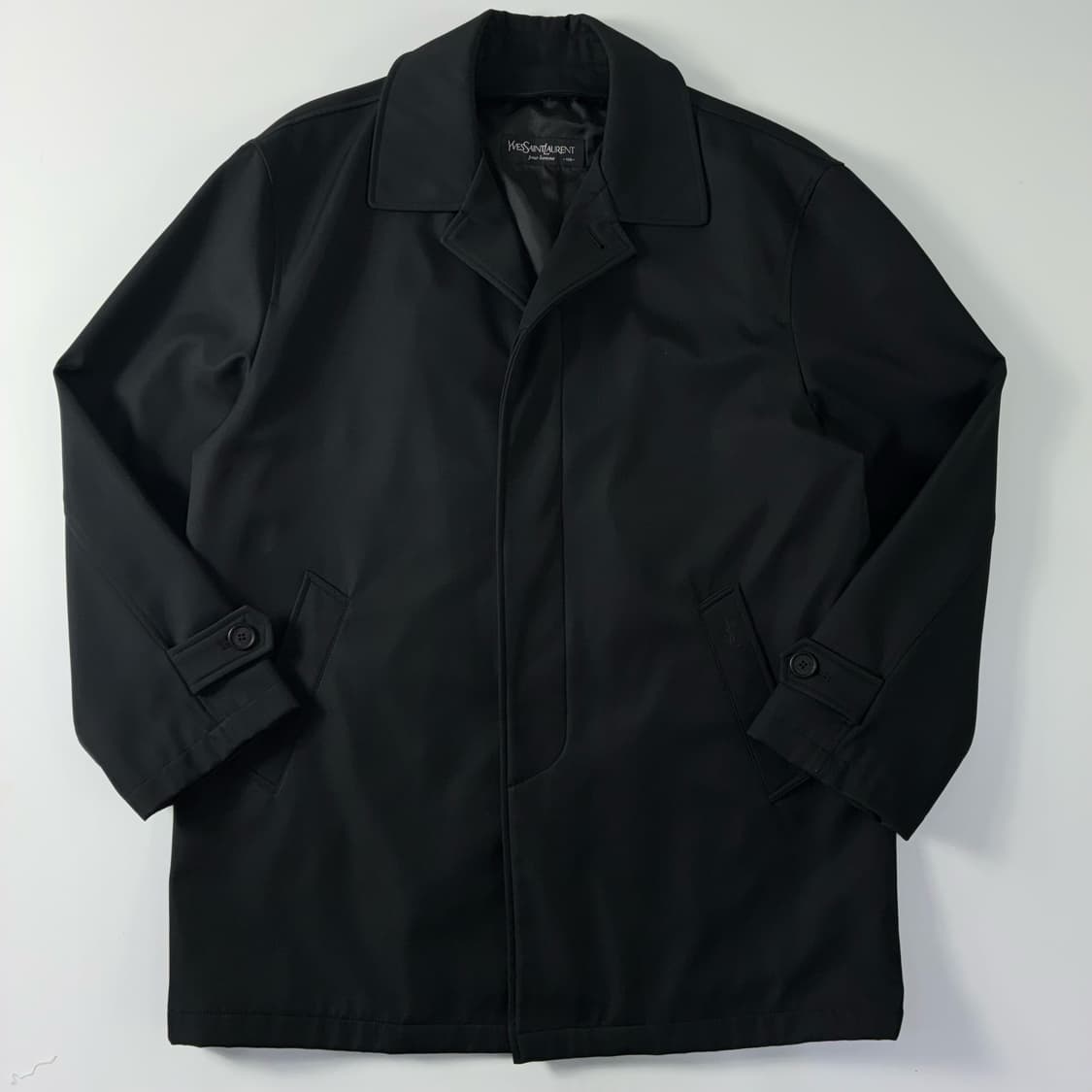 Yves Saint Laurent  입생로랑 폴리쉘 구스다운 하프 코트 상품이미지1