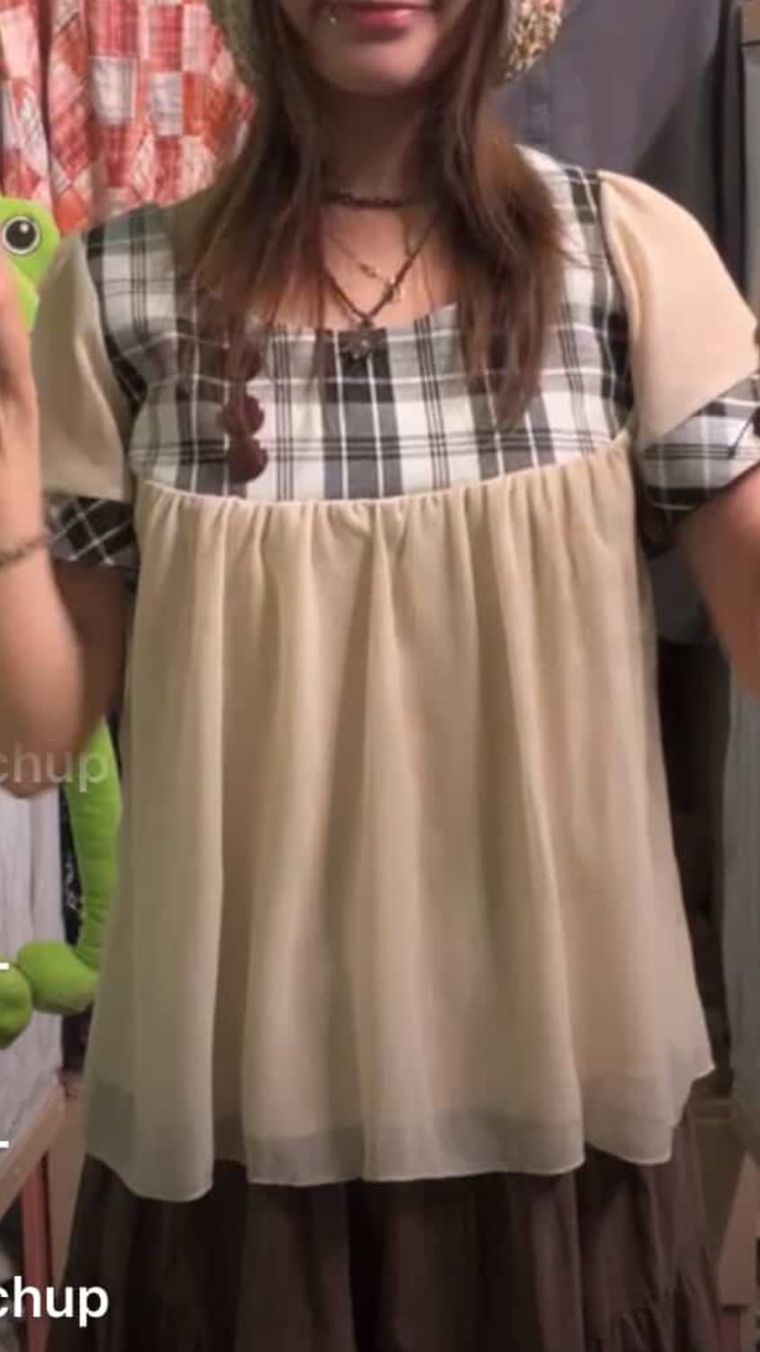 카모메 산장 블라우스 상품이미지1