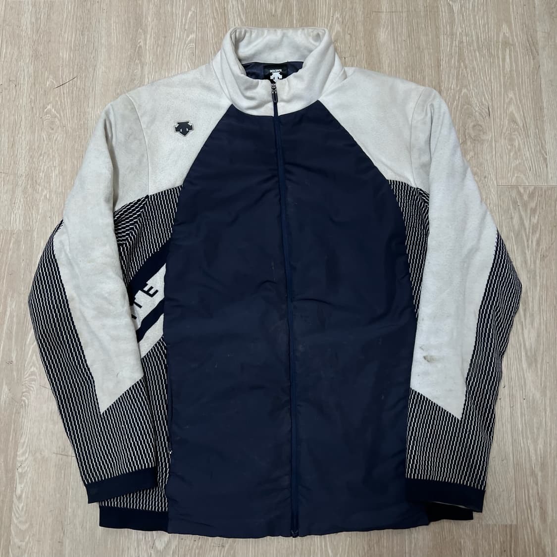 데상트 골프 남성 방풍 니트 바람막이 자켓 L/100 상품이미지1