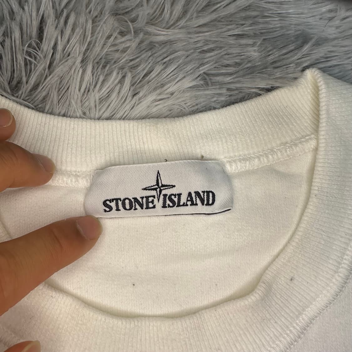 [S급/정품] 스톤아일랜드 맨투맨 상품이미지2