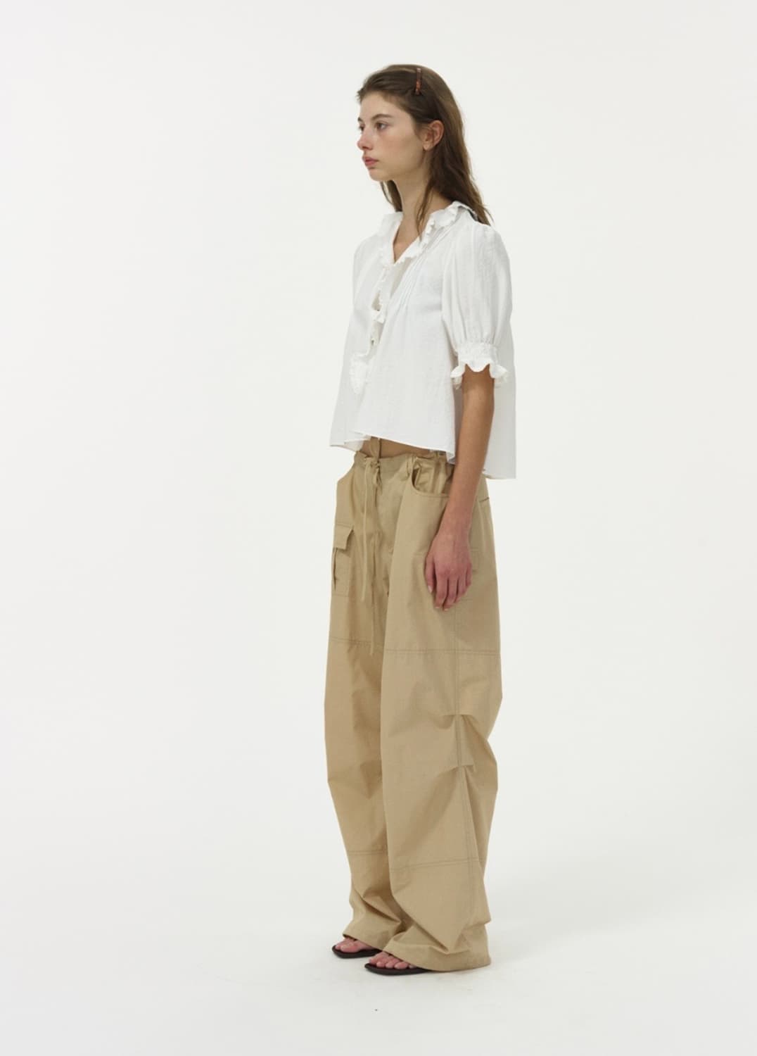 리본빛 Rosie Ruffle Blouse 상품이미지3