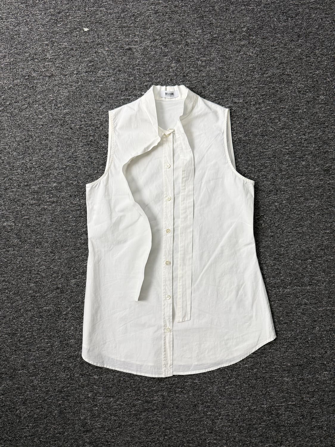 MOSCHINO 모스키노 슬리브리스 블라우스 상품이미지1