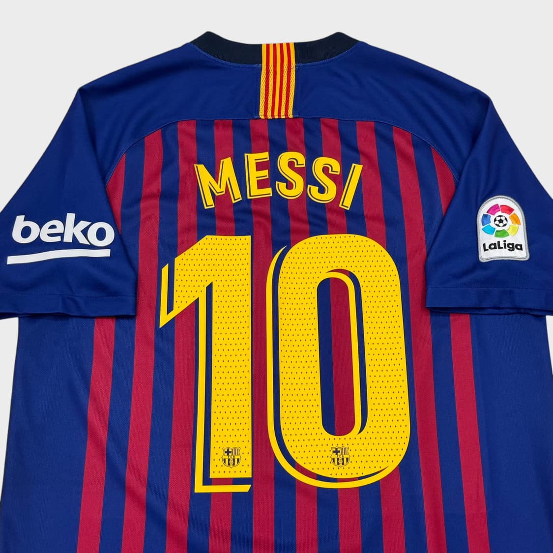 18-19 바르셀로나 홈 No.10 리오넬 메시 상품이미지7