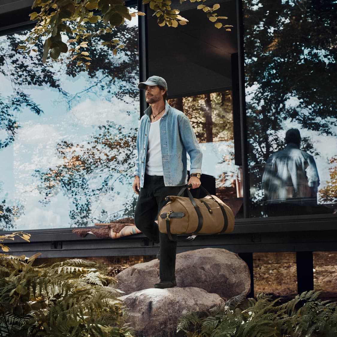 미즈모(Mismo)의 익스플로러 여행가방입니다. 상품이미지1