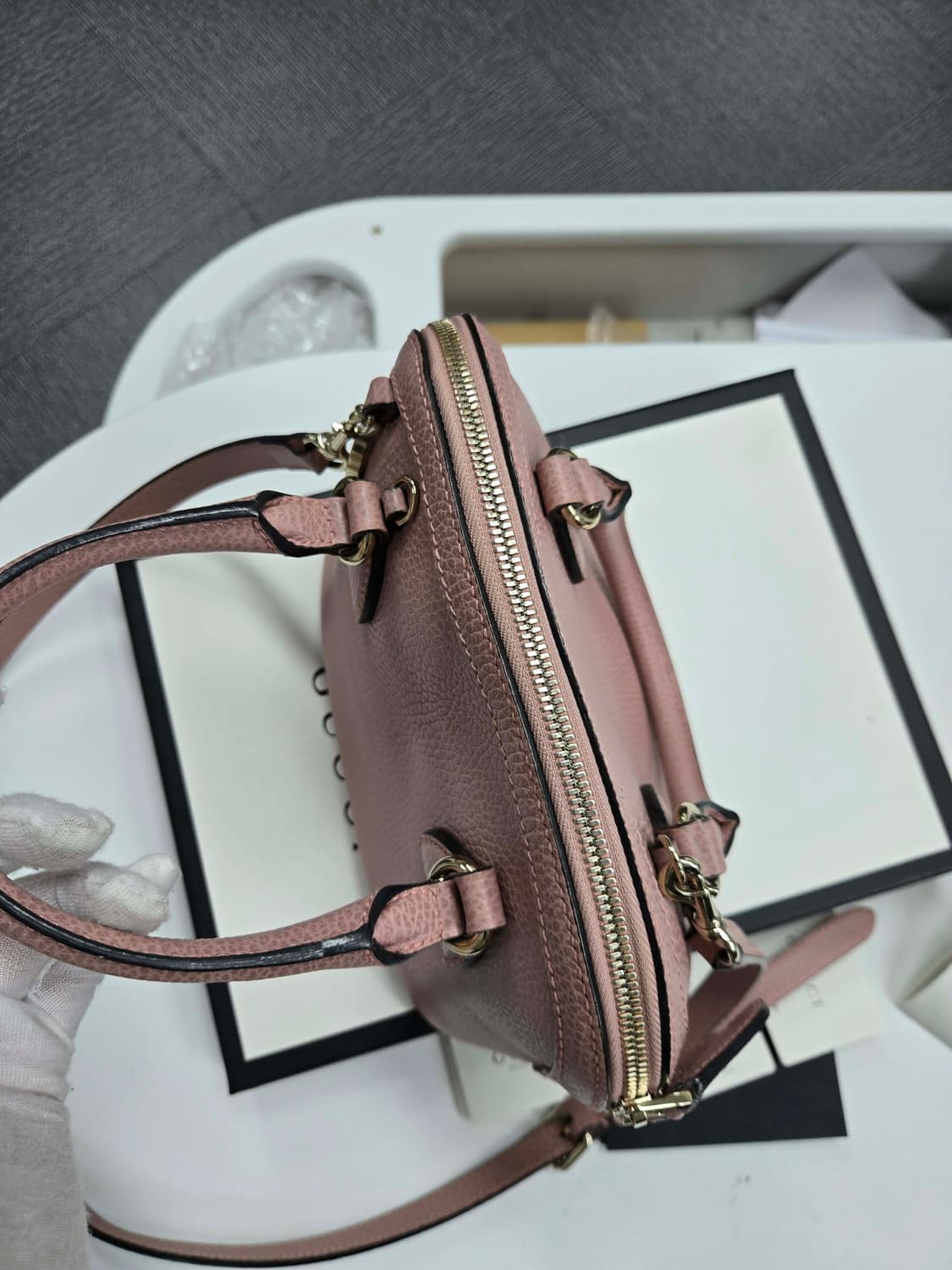 [50%할인] 구찌 인터로킹 돔 숄더백 상품이미지7