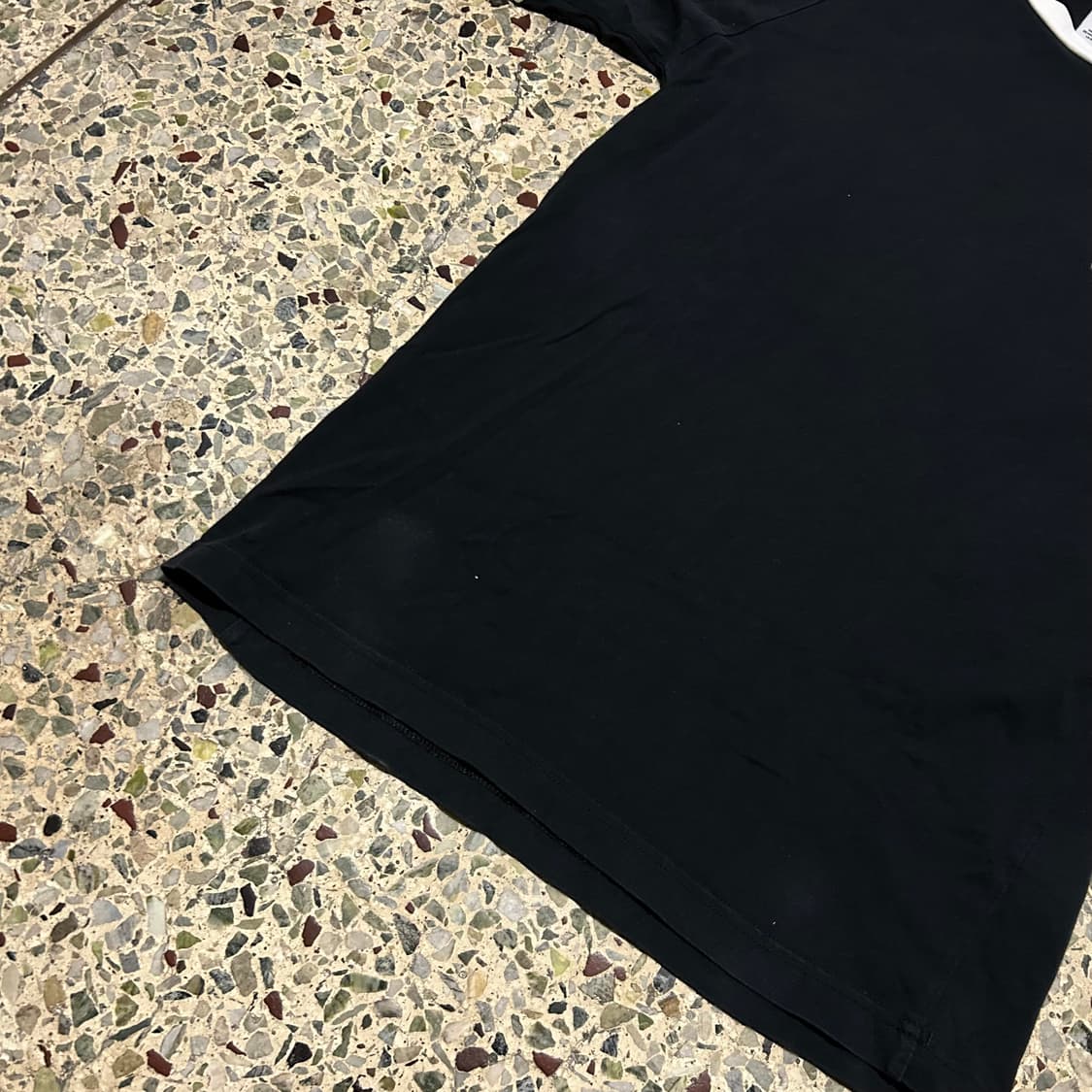 아디다스(ADIDAS)블랙 링거티 상품이미지3