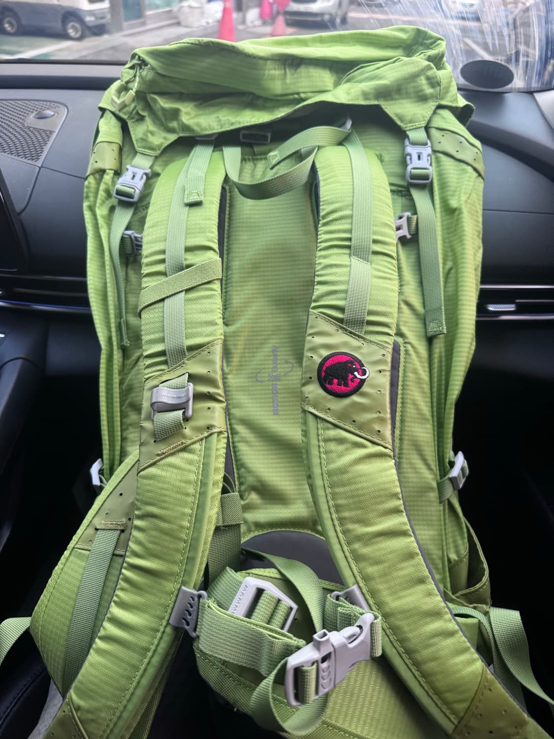 마무트 등산 배낭 28L 상품이미지2