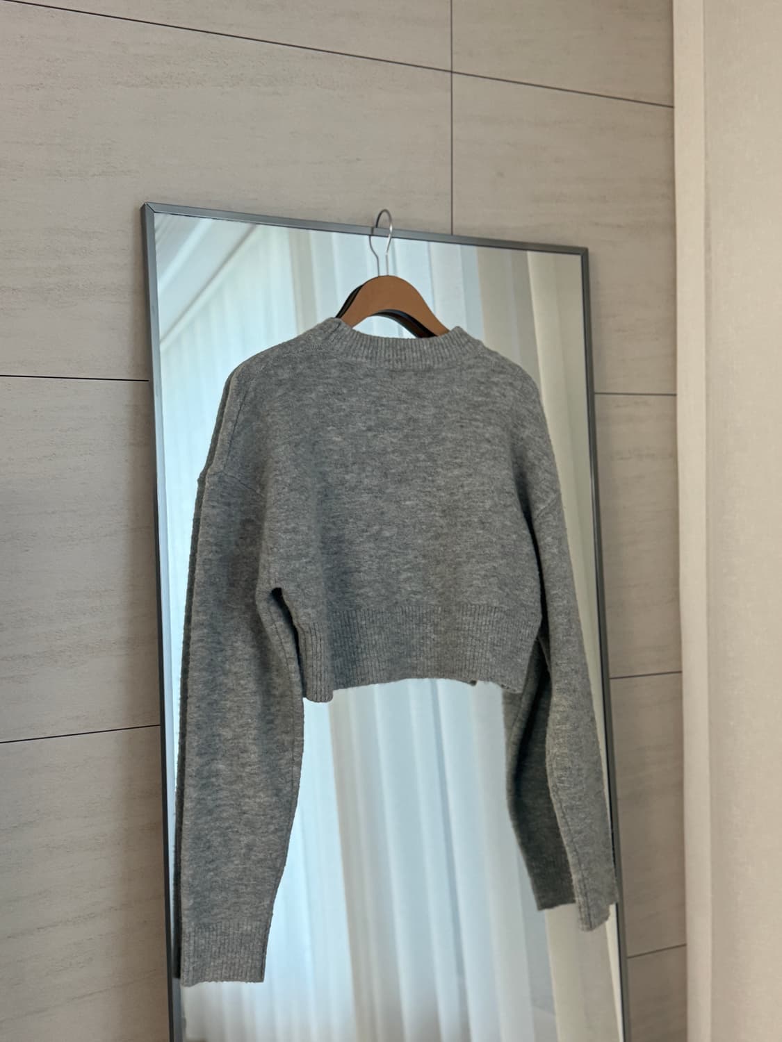 자라(zara) 울 부클 크롭 니트 상품이미지9