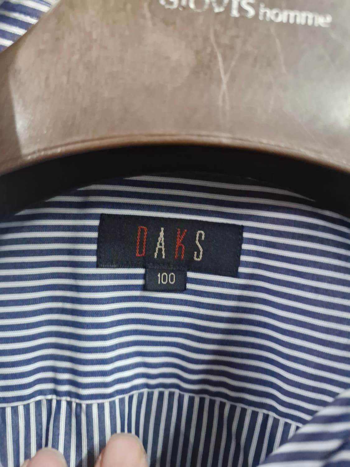 100L 닥스 스트라이프 긴팔 셔츠. 상품이미지9