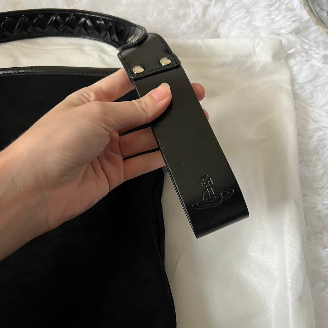 비비안웨스트우드 낸시 호보백 블랙 상품이미지6