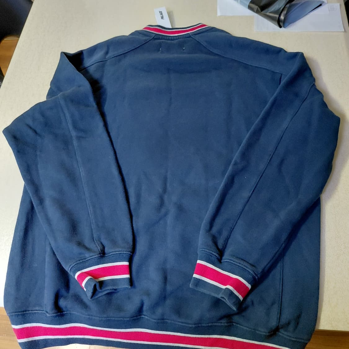 [L] Palace bunning bulldog crew 상품이미지2