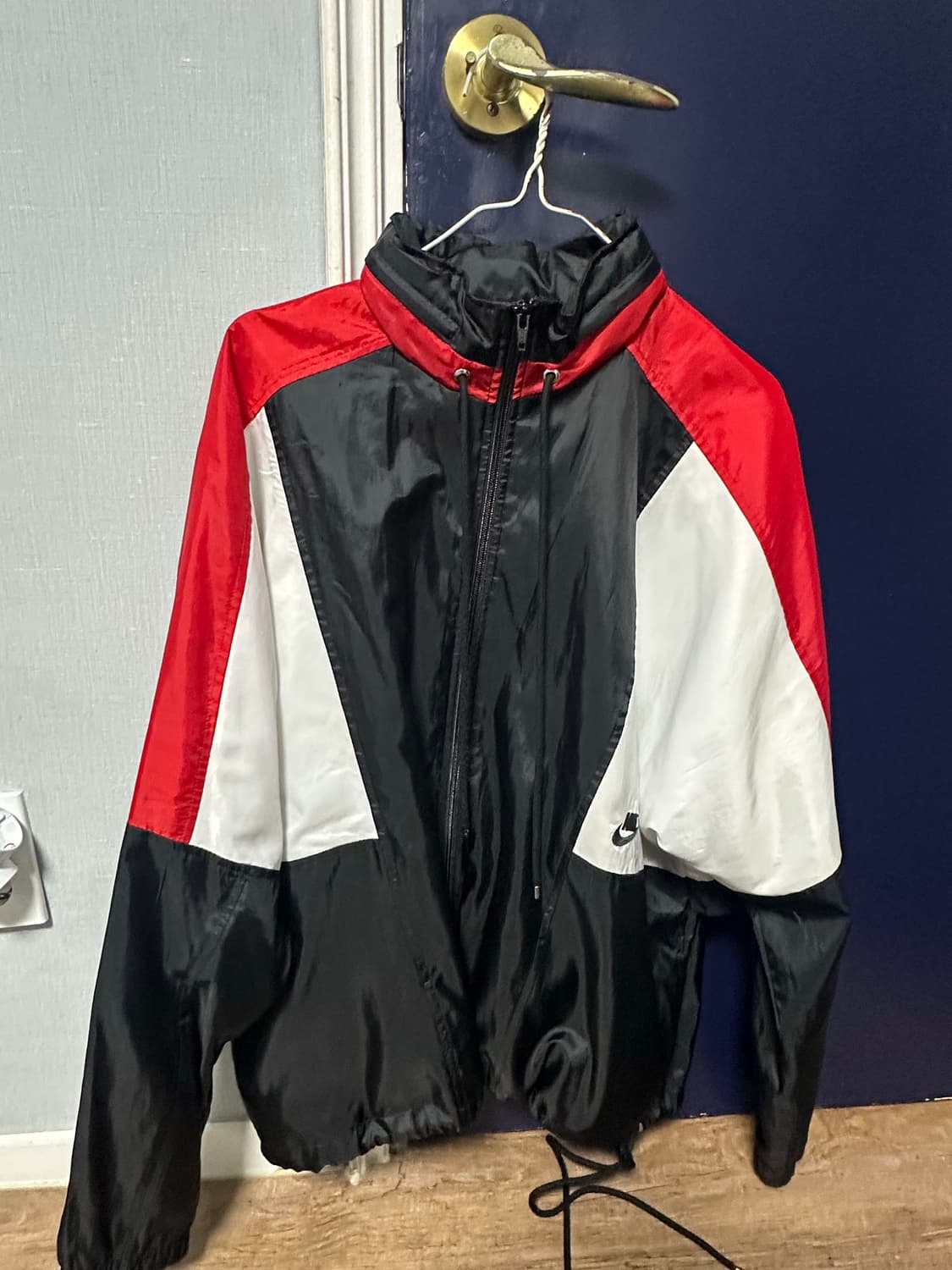 나이키 바람막이 상품이미지1