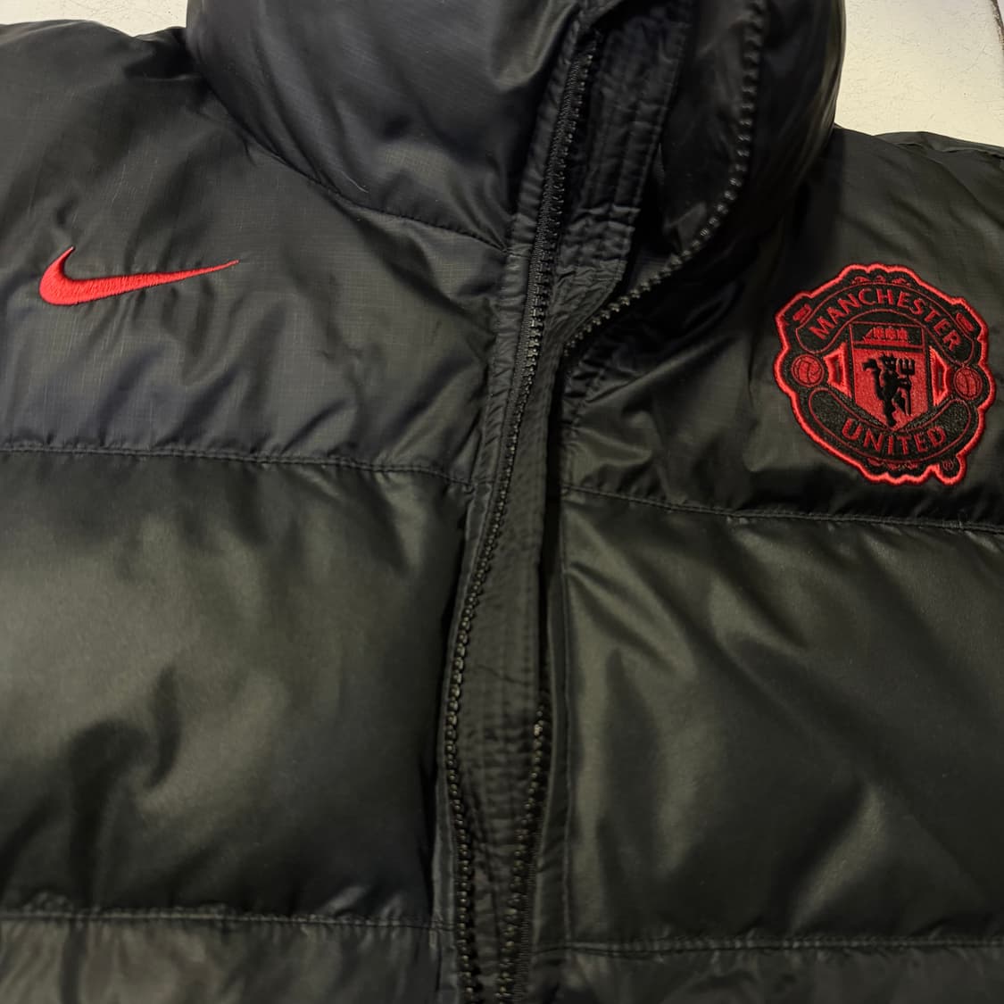 Nike x 맨유 덕다운 패딩 상품이미지3