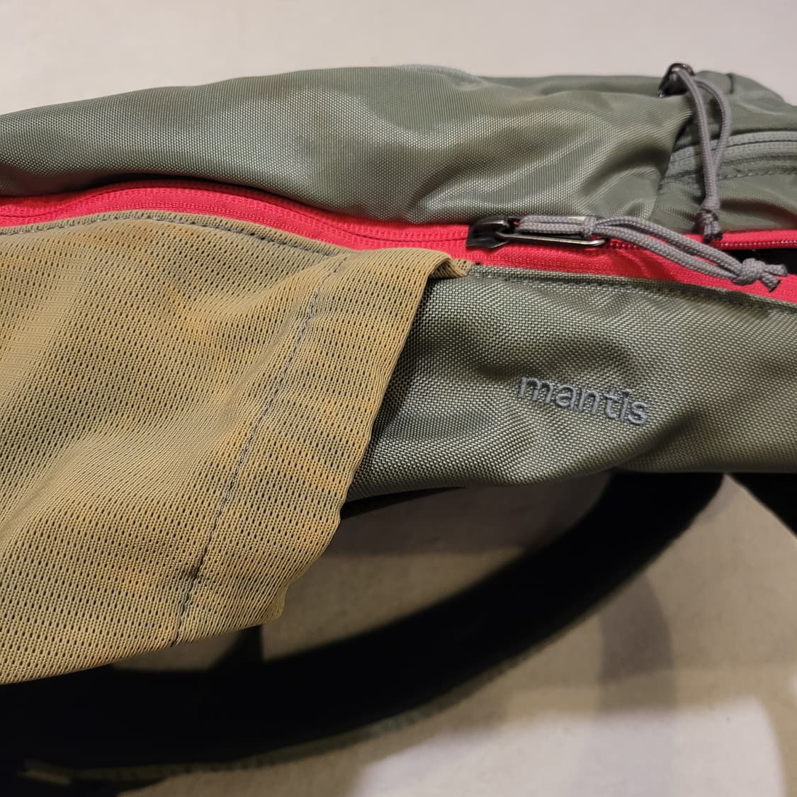 아크테릭스 맨티스 백팩 26L 상품이미지8