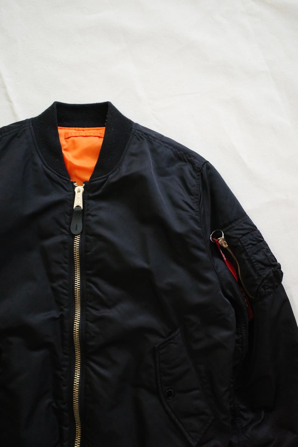 알파 인더스트리 MA-1 자켓 상품이미지2