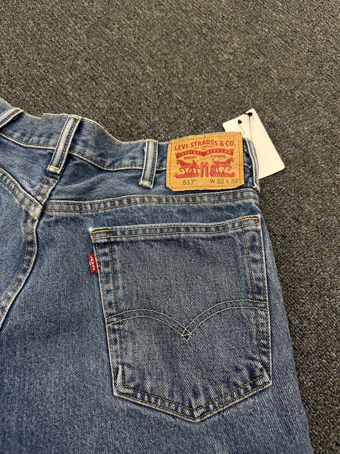 32) 리바이스 517 부츠컷 데님팬츠 연청 상품이미지4