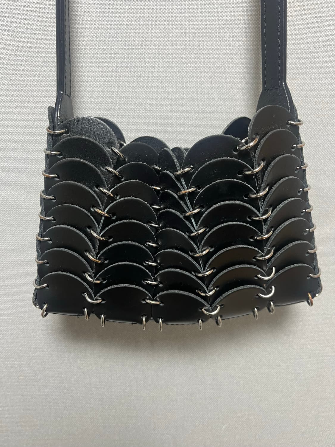 파코라반 가방 상품이미지2