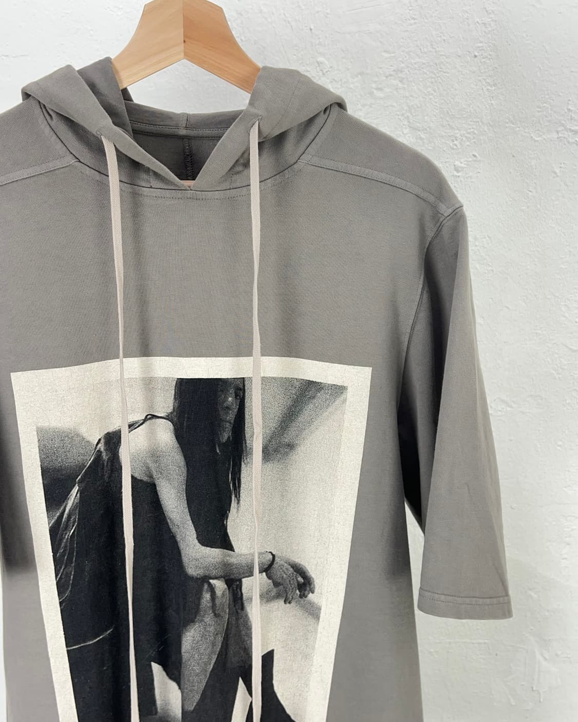 릭 오웬스 다크 쉐도우 19aw 다크 베이지 프론트 프린트 드로즈 후디 상품이미지3