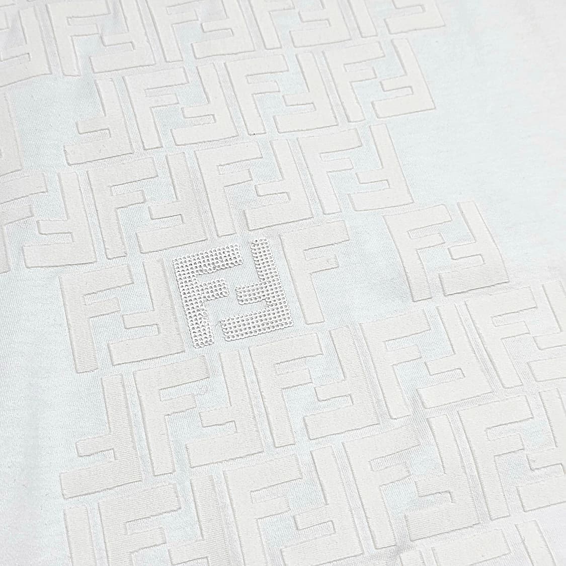 펜디 FF 로고패치 반팔 티셔츠 상품이미지3