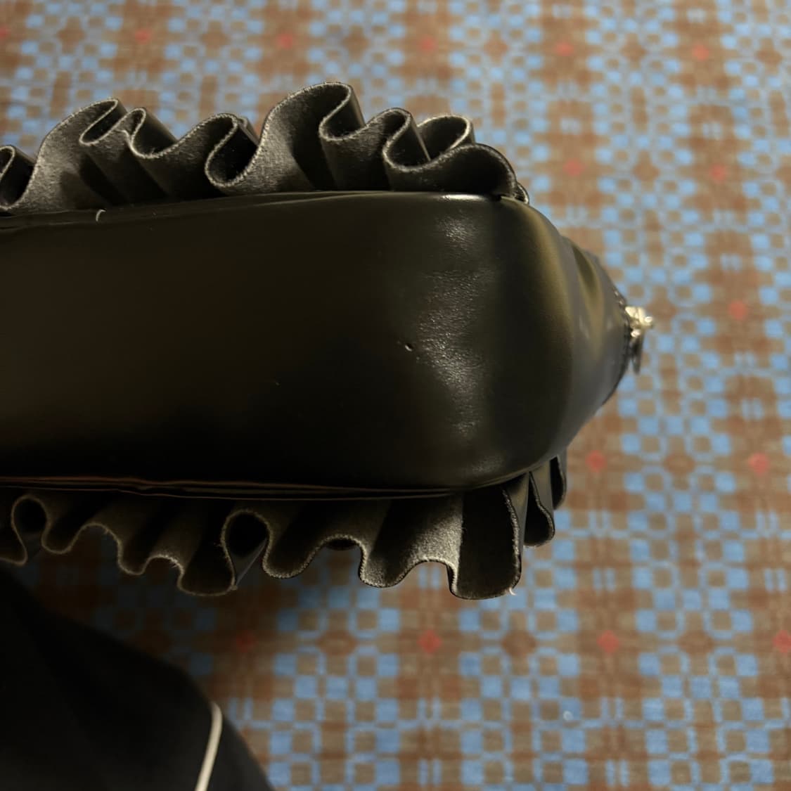 꼼데가르송 프릴백  상품이미지2