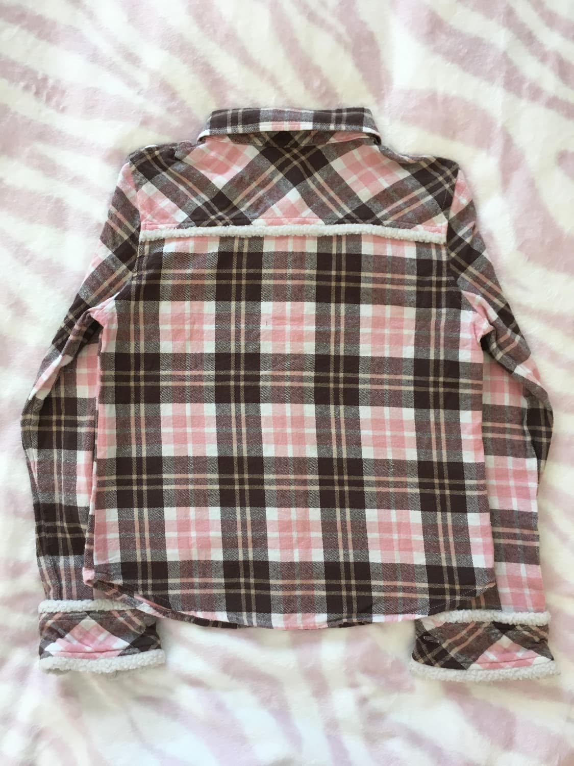 딸기초코 깅엄체크 퍼 셔츠 라떼갸루 모리걸 상품이미지5