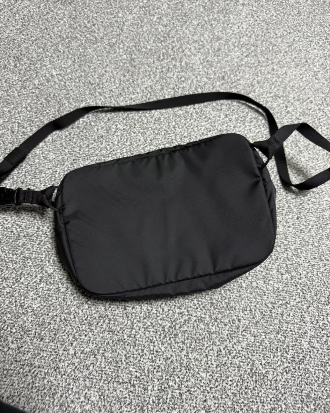 아크테릭스 헬리아드 6 크로스바디백 상품이미지3