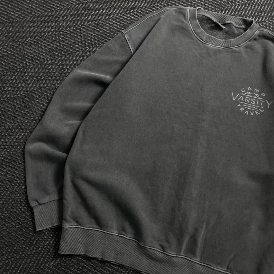 트레블 바시티 빅로고 피그먼트 박시핏 맨투맨y 4595 상품이미지4