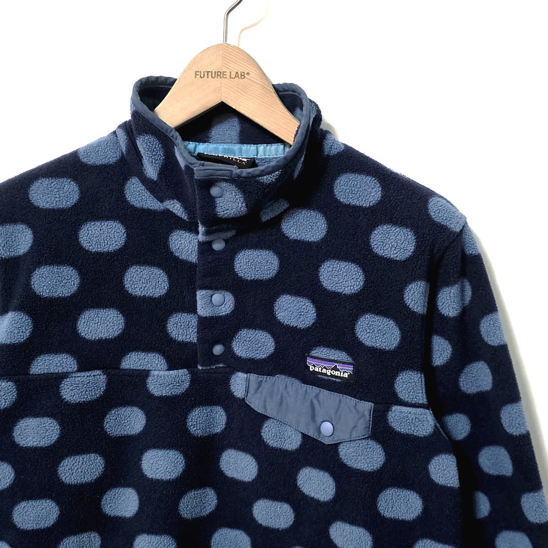 [W/M] 파타고니아 신칠라 스냅티 블루 폴카닷 상품이미지3