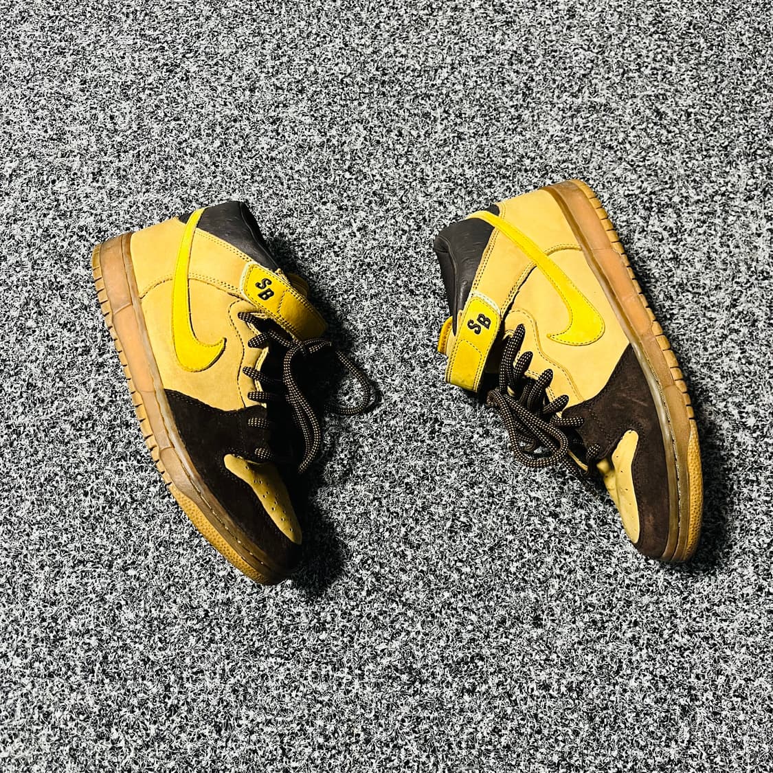 나이키 SB 덩크 로우 휠 Wheatl Goldrail 상품이미지2