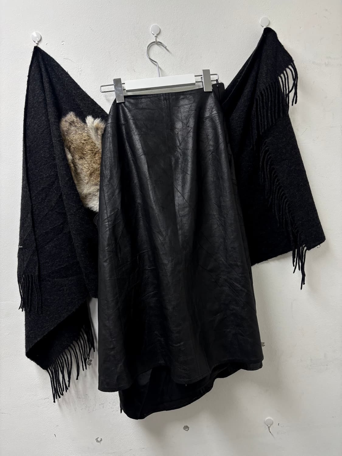 “Zoe” 00’s Design Chic Mood Leather Skir 상품이미지7