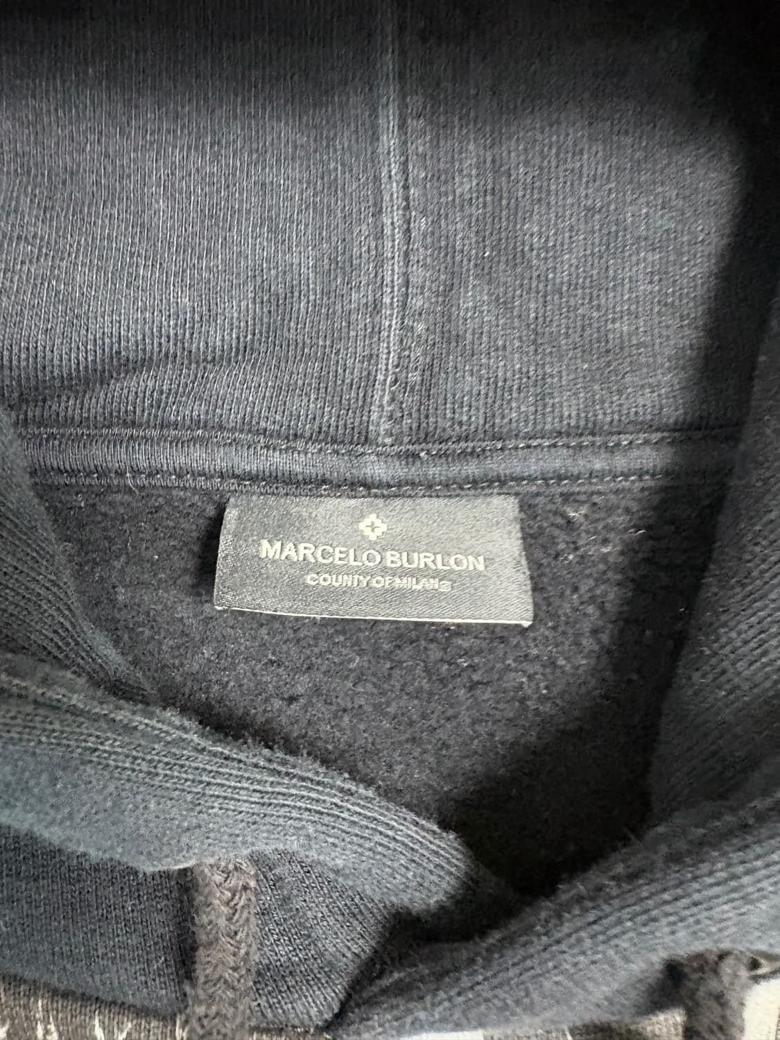 마르셀로불론 윙 후드티 블랙 상품이미지7