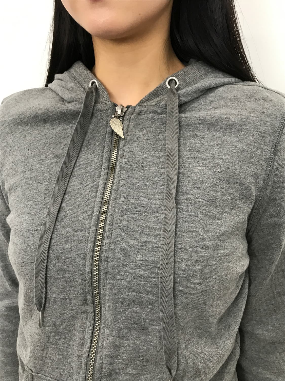 Victoria's Secret Sequin Heart Zip up 상품이미지4