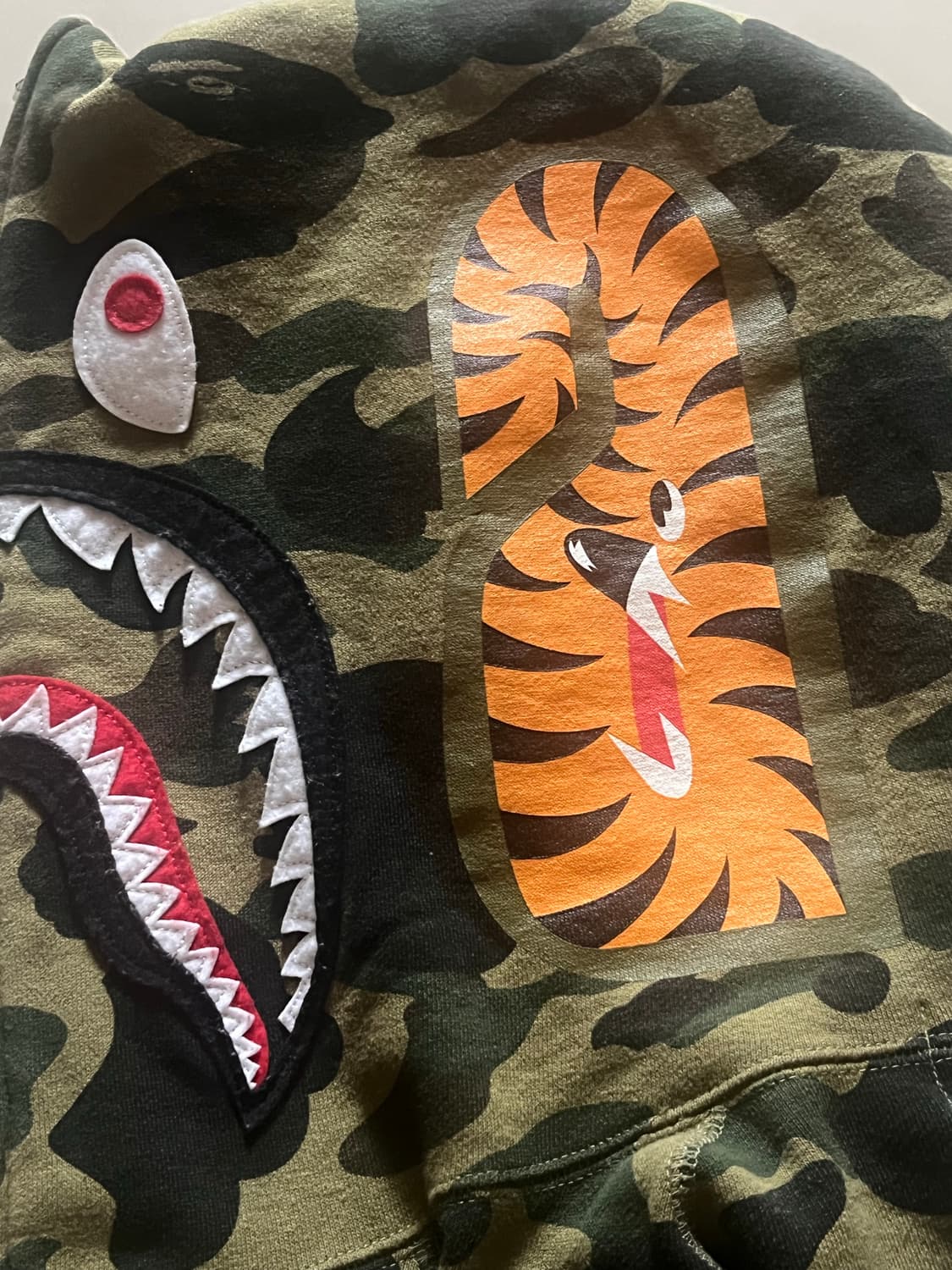 (L) 베이프 퍼스트 카모 샤크 풀 후드집업 녹계 상품이미지5