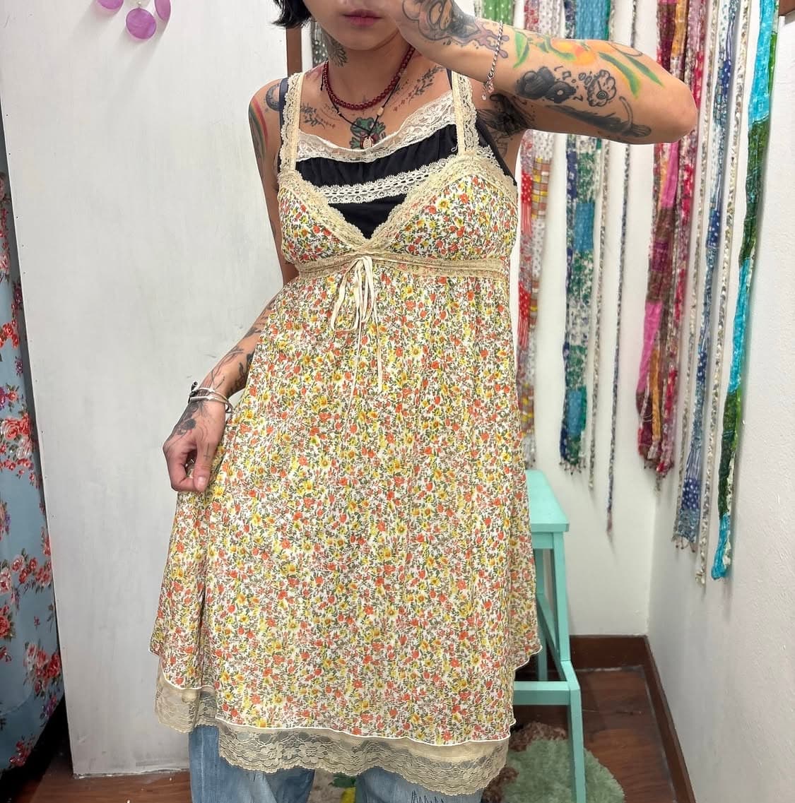 할매카지 빈티지 플라워 레이스 슬리브리스 상품이미지1