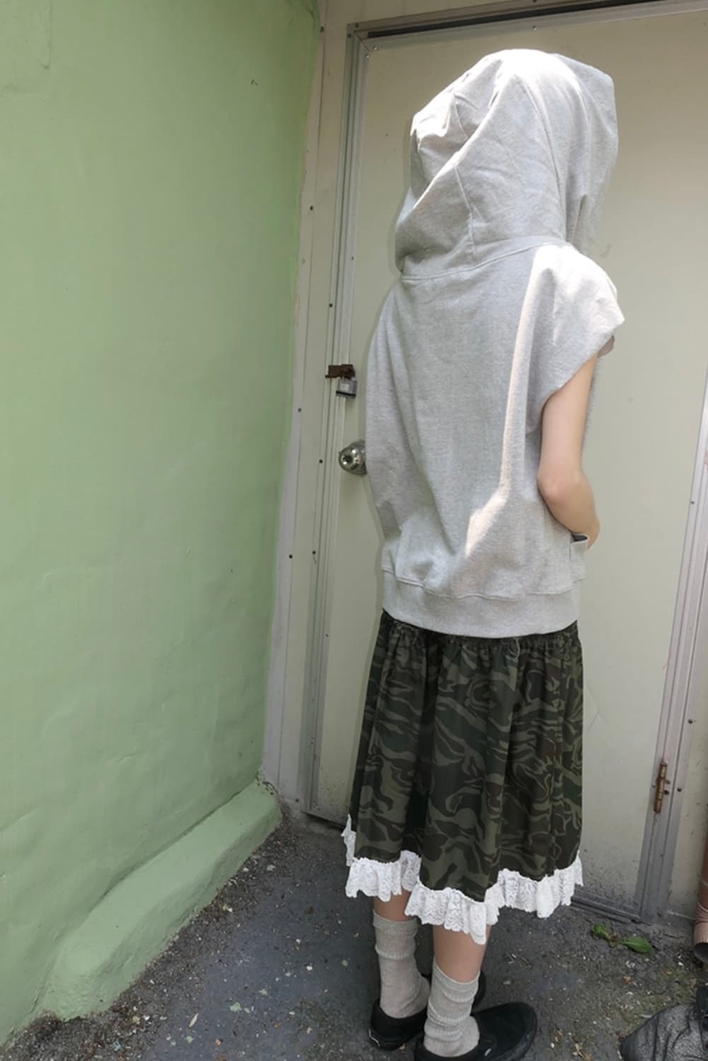 콜하그 - off shoulder half hood T 상품이미지3