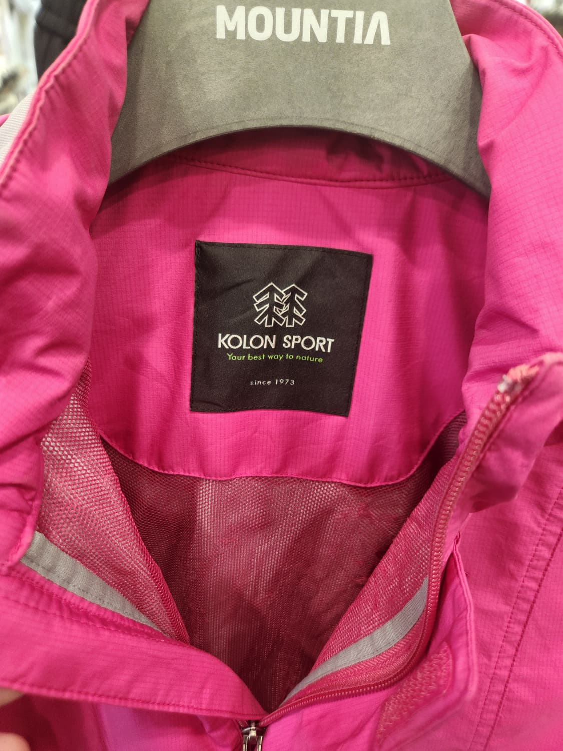 코오롱스포츠 여성 후드 바람막이 자켓 핑크 등산자켓 상태좋음 상품이미지2