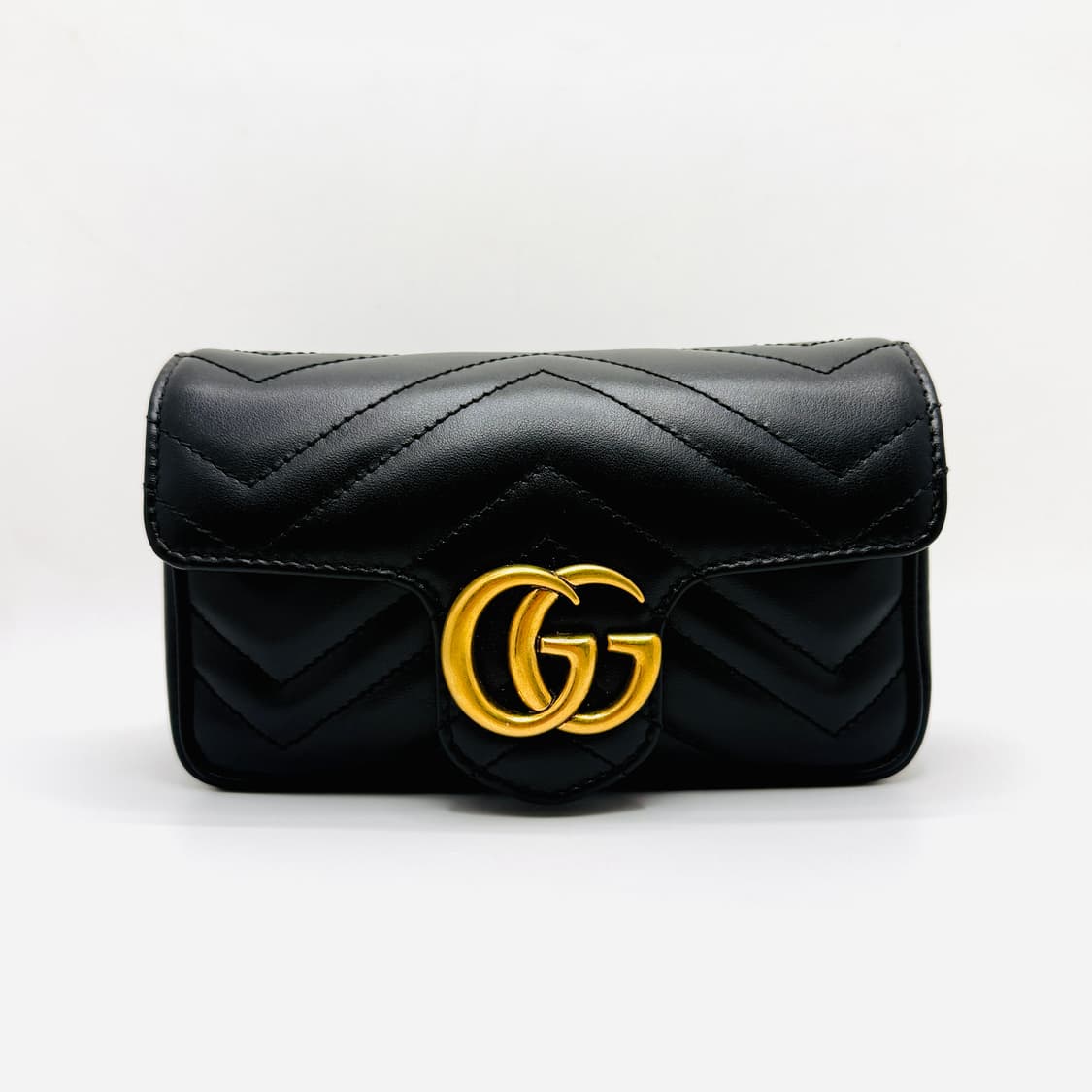 구찌 GG 마몽 마틀라세 미니백 상품이미지2