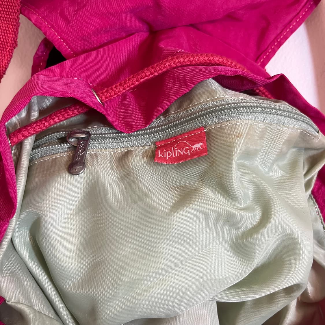 Kipling hot pink backpack 상품이미지6